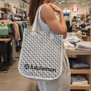 lululemon athletica Gray Chevron Tote with White Straps